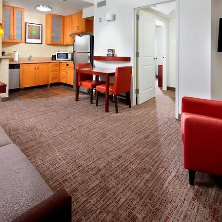 Residence Inn By Marriott San Antonio Six Flags At The Rim Buitenkant foto