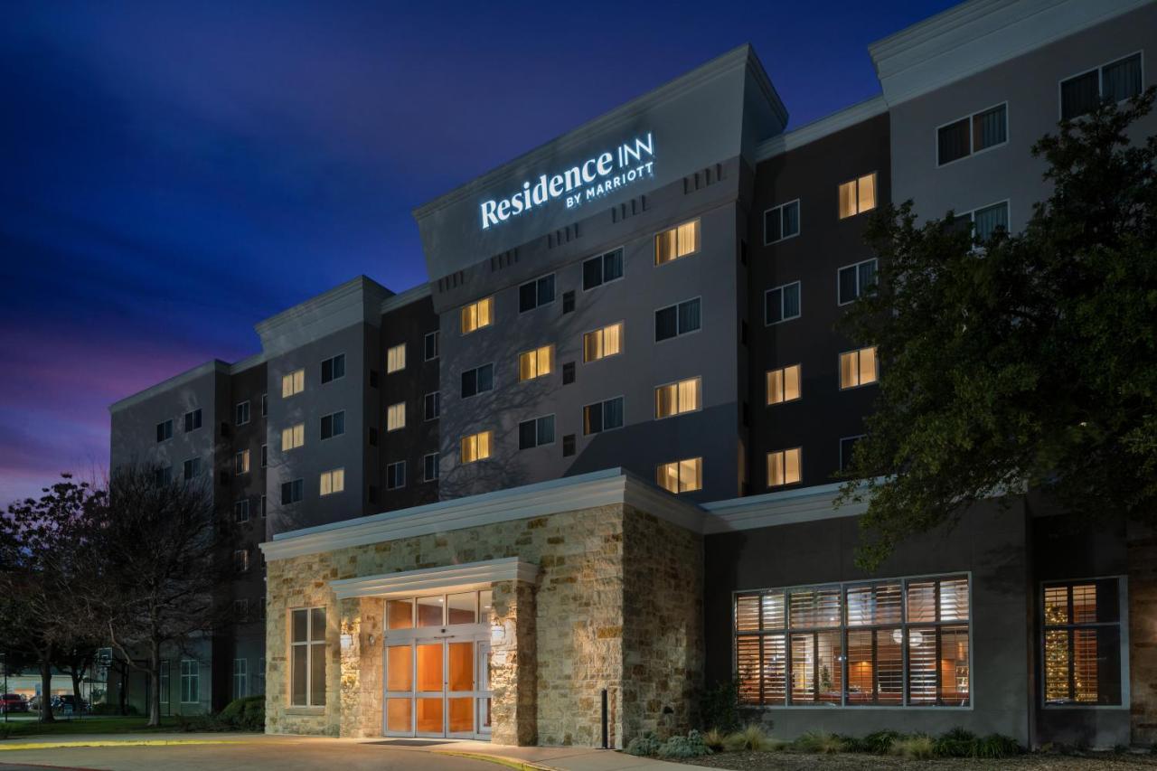 Residence Inn By Marriott San Antonio Six Flags At The Rim Buitenkant foto