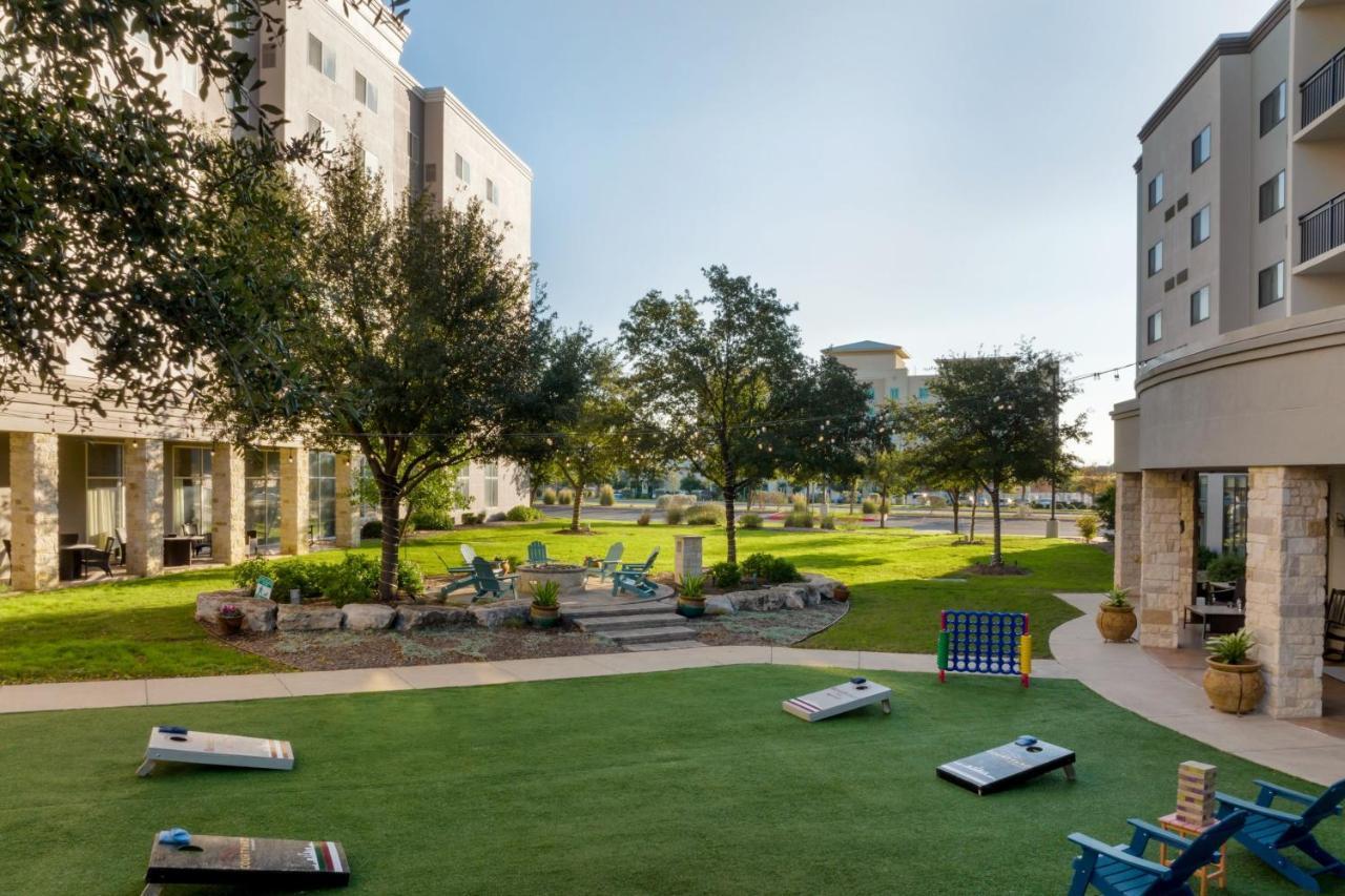 Residence Inn By Marriott San Antonio Six Flags At The Rim Buitenkant foto